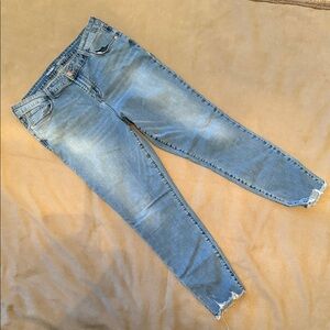 Old Navy Rockstar Mid-Rise Crop Jeans Size 14 Regular